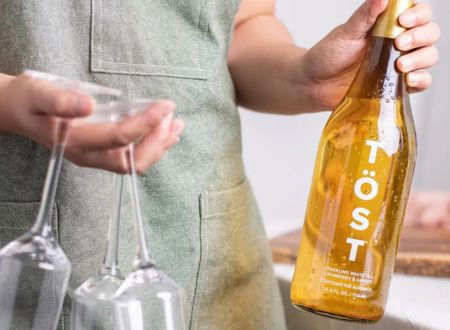 What Is the Best Non-Alcoholic Alternative to Wine?