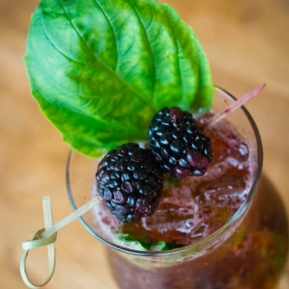 BLACKBERRY BASIL MOJITO
